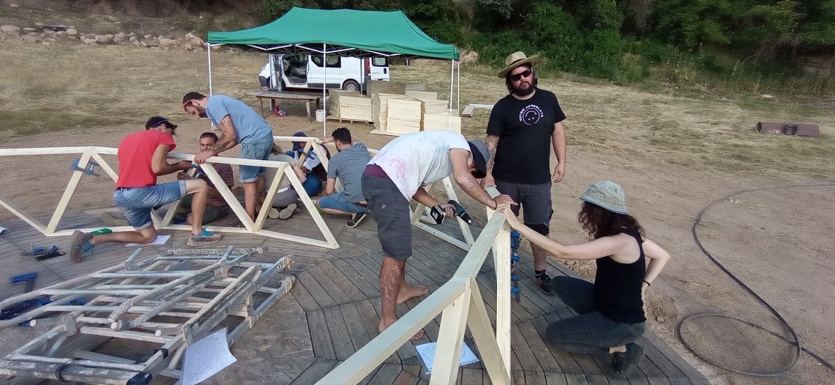 IMG_20220611_182027 Curso de construccion Domo Geodesico en Lladurs
