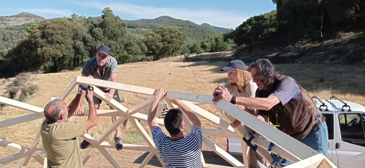 IMG_20220612_094557 Curso de construccion Domo Geodesico en Lladurs