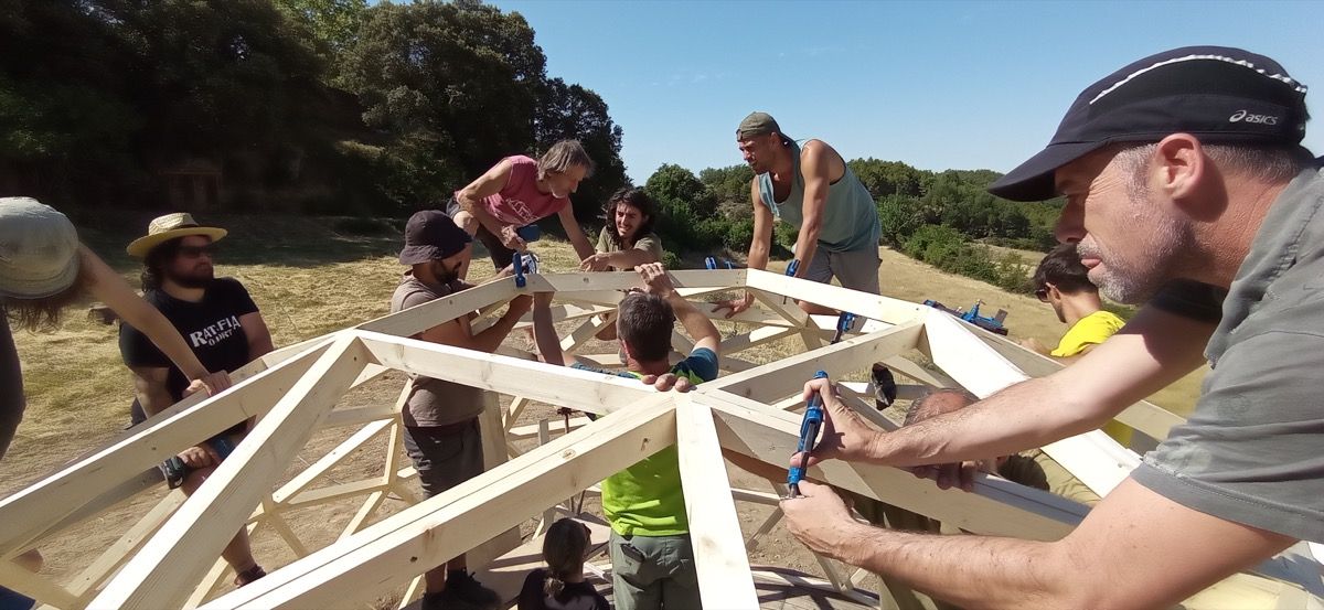 IMG_20220612_104317 Curso de construccion Domo Geodesico en Lladurs