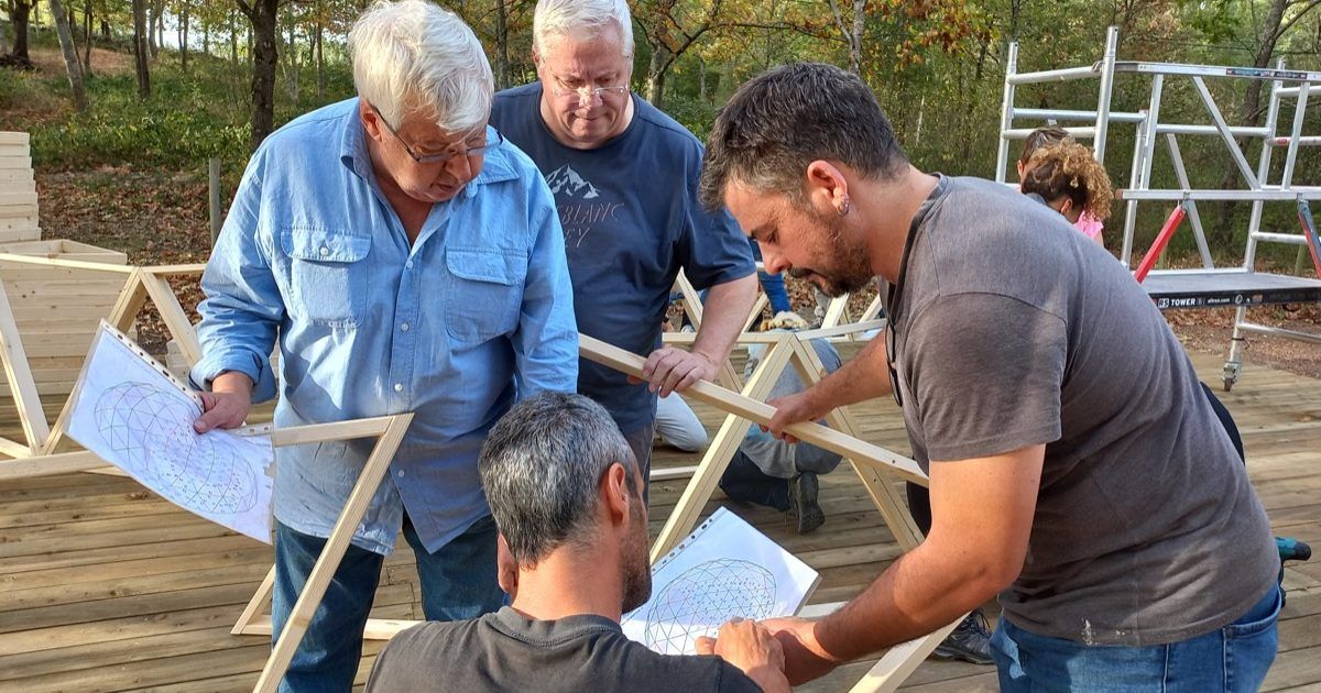 20221029_171426 Curso de Construccion Domo Geodesico Amurrio