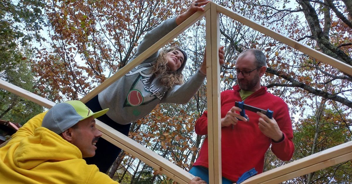 20221030_091133 Curso de Construccion Domo Geodesico Amurrio