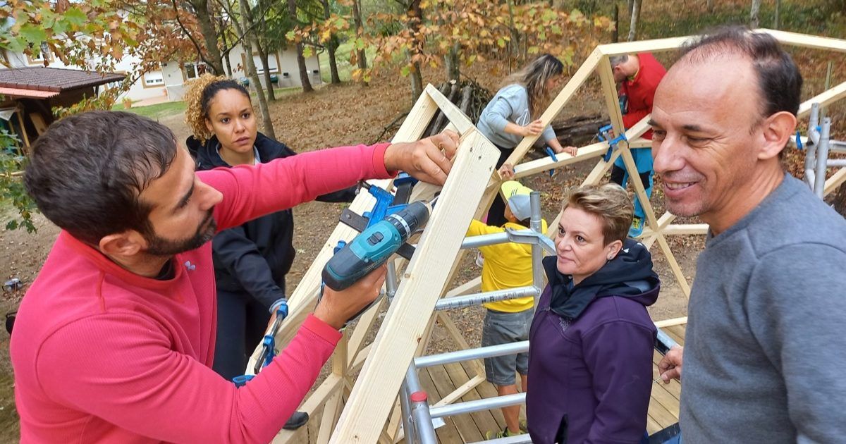 20221030_093324 Curso de Construccion Domo Geodesico Amurrio