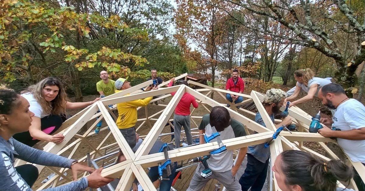 20221030_105727 Curso de Construccion Domo Geodesico Amurrio