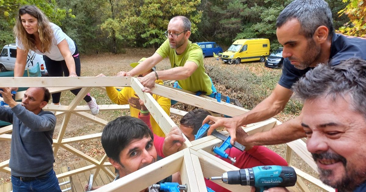 20221030_111345 Curso de Construccion Domo Geodesico Amurrio