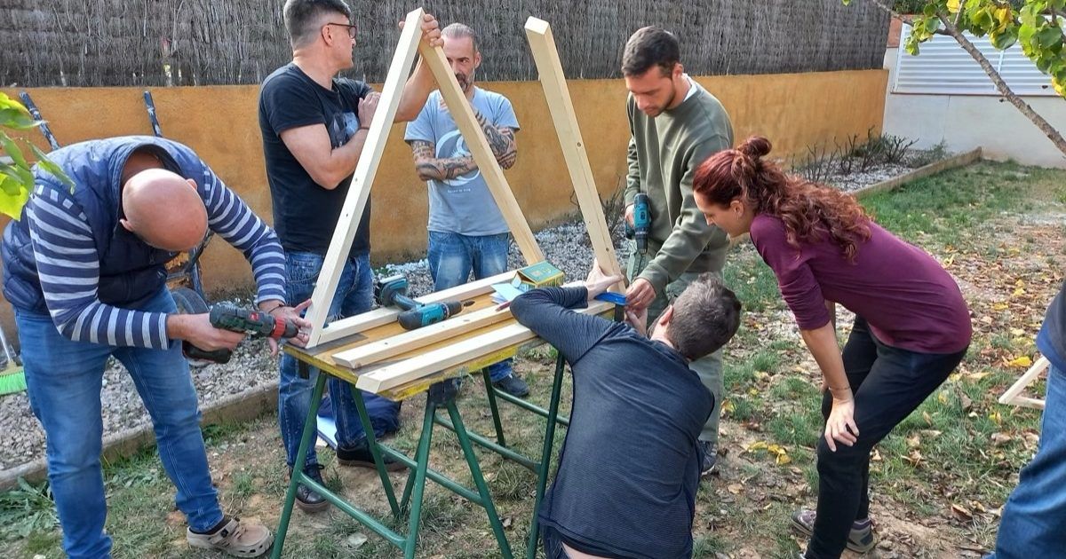 20221126_133437 Curso de Construccion Domo Geodesico Subirats