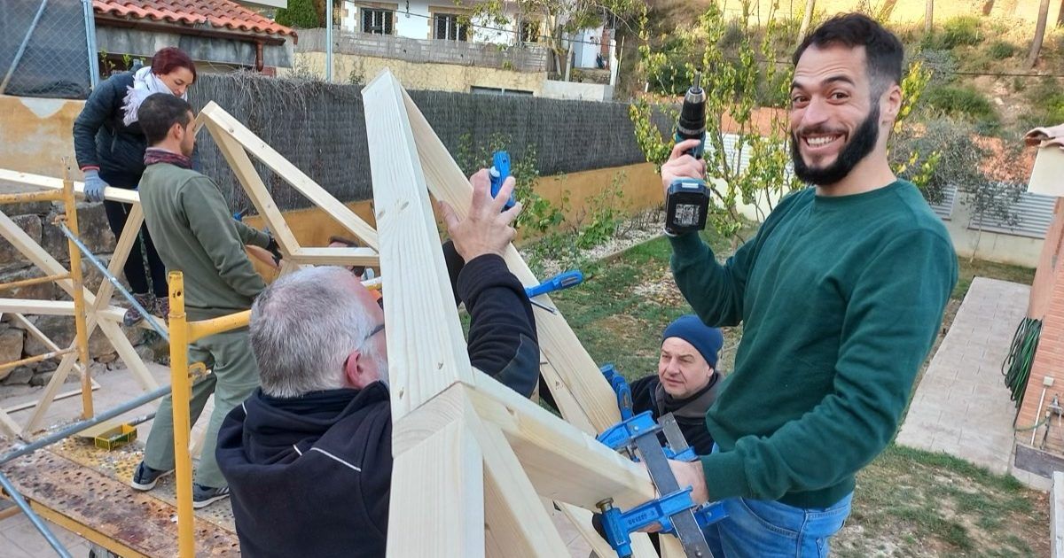 20221127_091144 Curso de Construccion Domo Geodesico Subirats