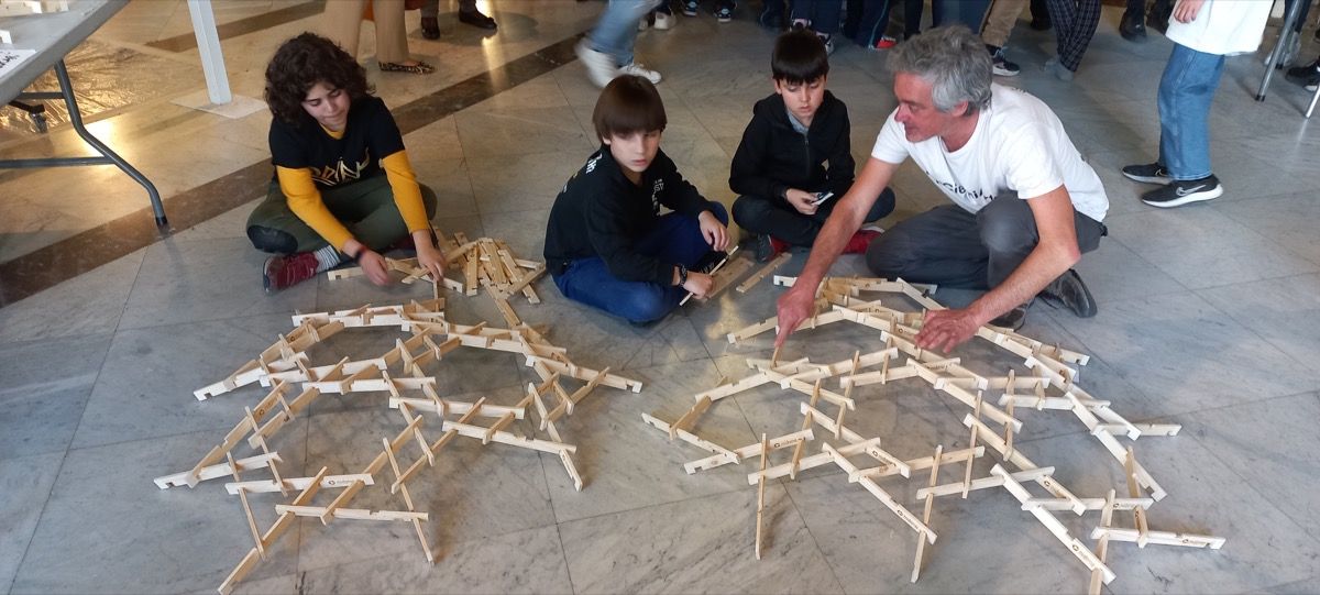 seleccionadas concienciarte 2023014 MiDomoKids Tallers para niños Geometria Divertida