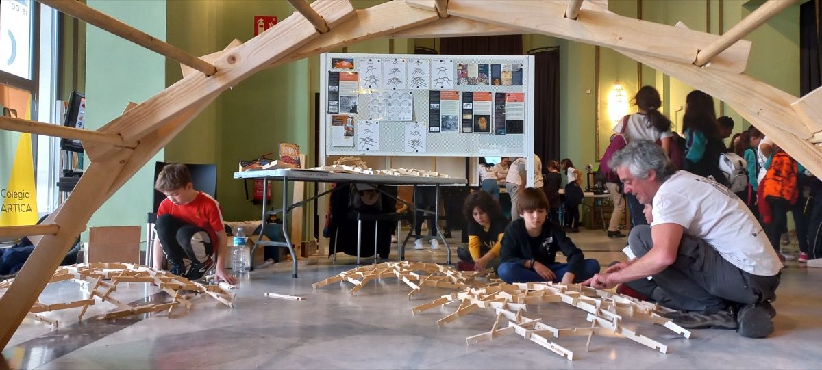 seleccionadas concienciarte 2023015 MiDomoKids Tallers para niños Geometria Divertida