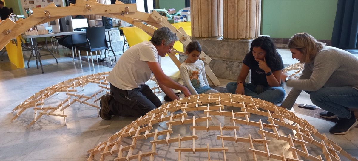 seleccionadas concienciarte 2023018 MiDomoKids Tallers para niños Geometria Divertida