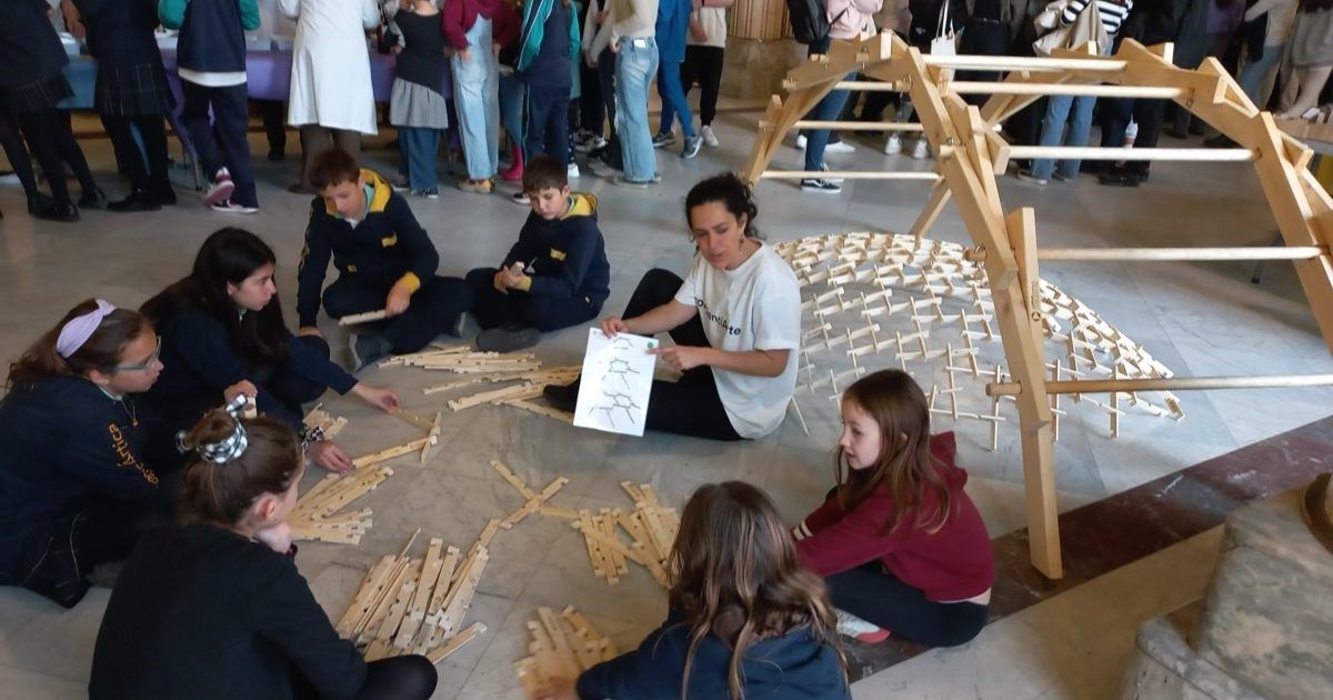 seleccionadas concienciarte 2023024 MiDomoKids Tallers para niños Geometria Divertida