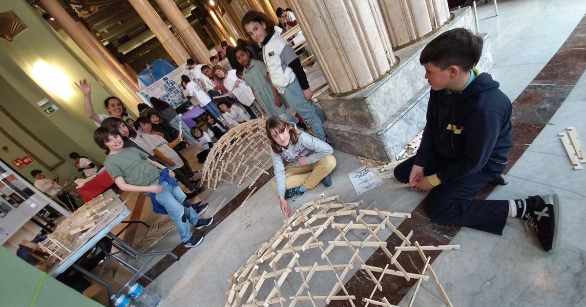 seleccionadas concienciarte 2023034 MiDomoKids Tallers para niños Geometria Divertida