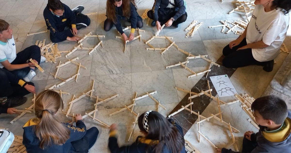 seleccionadas concienciarte 2023039 MiDomoKids Tallers para niños Geometria Divertida