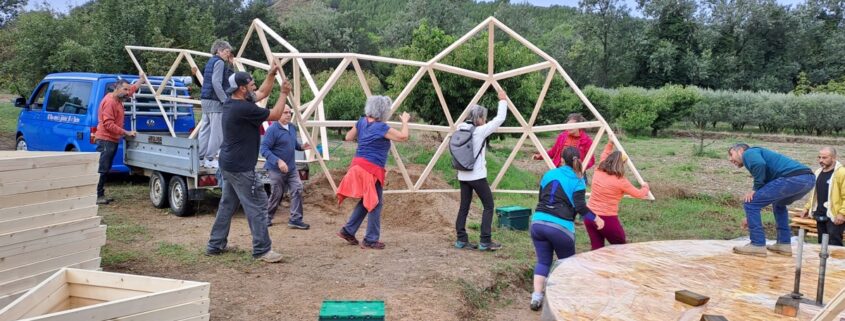 Curso de domo geodesico de madera en Bolea