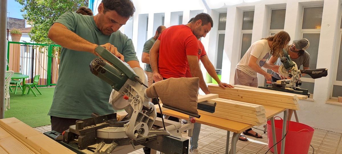 Curso de domo geodesico de madera en Pobla Llarga
