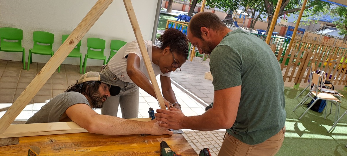 Curso de domo geodesico de madera en Pobla Llarga