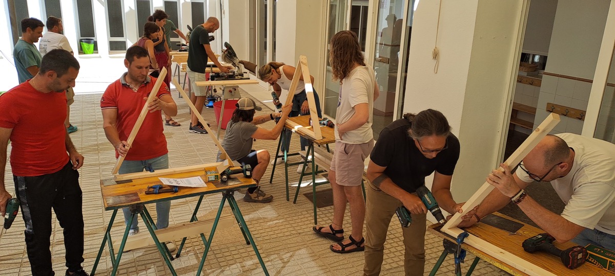 Curso de domo geodesico de madera en Pobla Llarga
