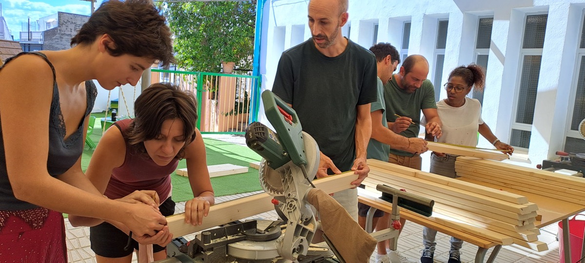 Curso de domo geodesico de madera en Pobla Llarga
