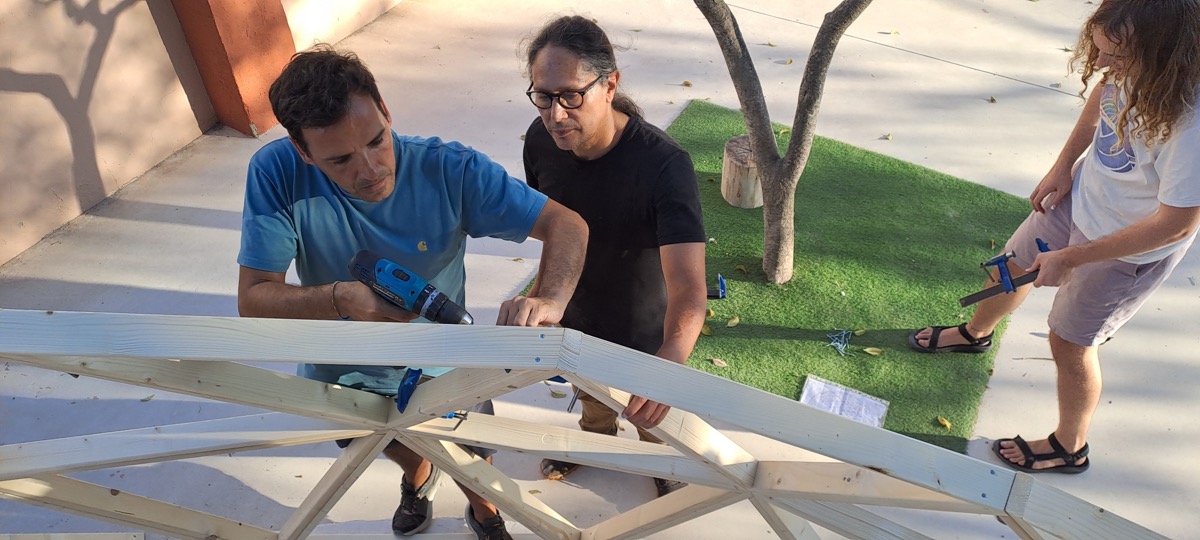 Curso de domo geodesico de madera en Pobla Llarga