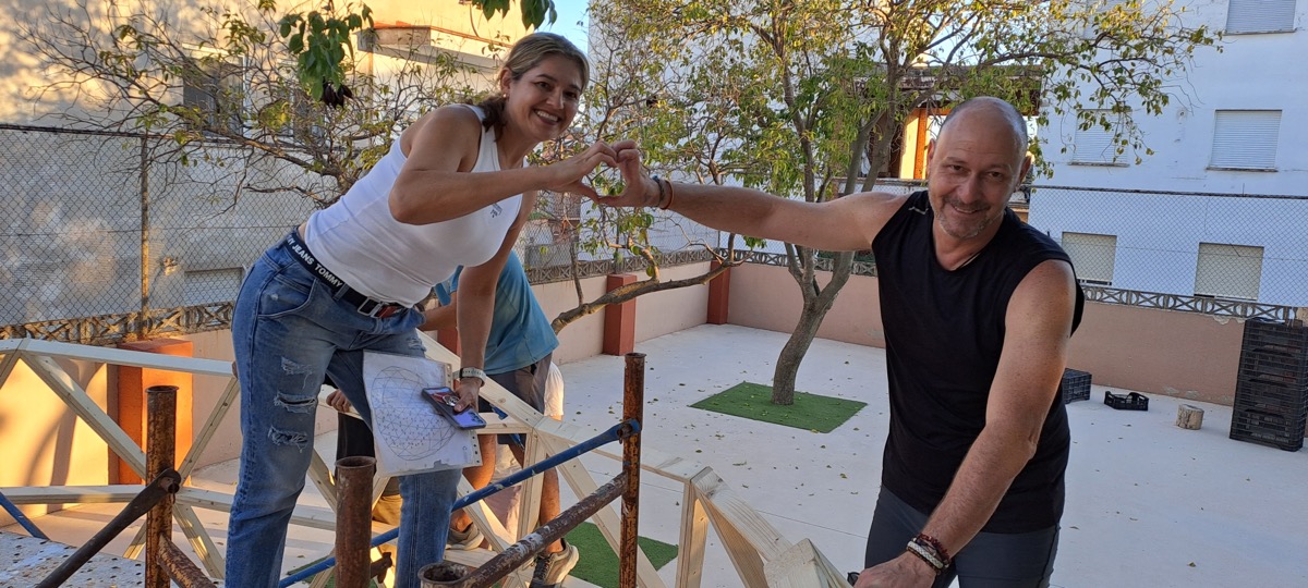 Curso de domo geodesico de madera en Pobla Llarga