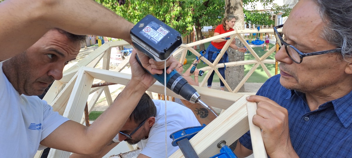 Curso de domo geodesico de madera en Pobla Llarga