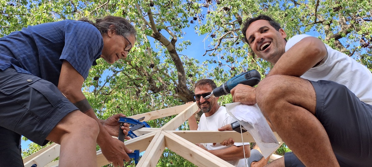 Curso de domo geodesico de madera en Pobla Llarga