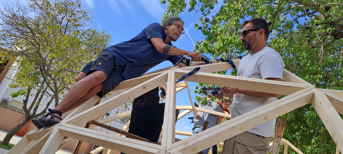 Curso de domo geodesico de madera en Pobla Llarga