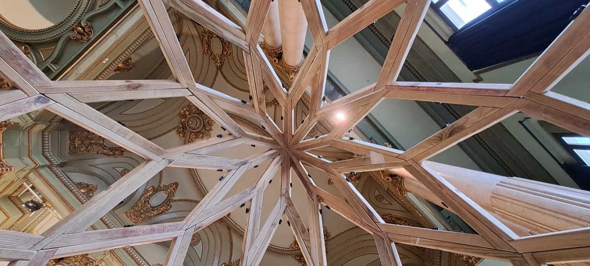 concienciarte 2025_53 Construyendo cupulas reciprocas, domos, zomes y puentes con niños en MiDomoKids en el el Circulo de Bellas Artes