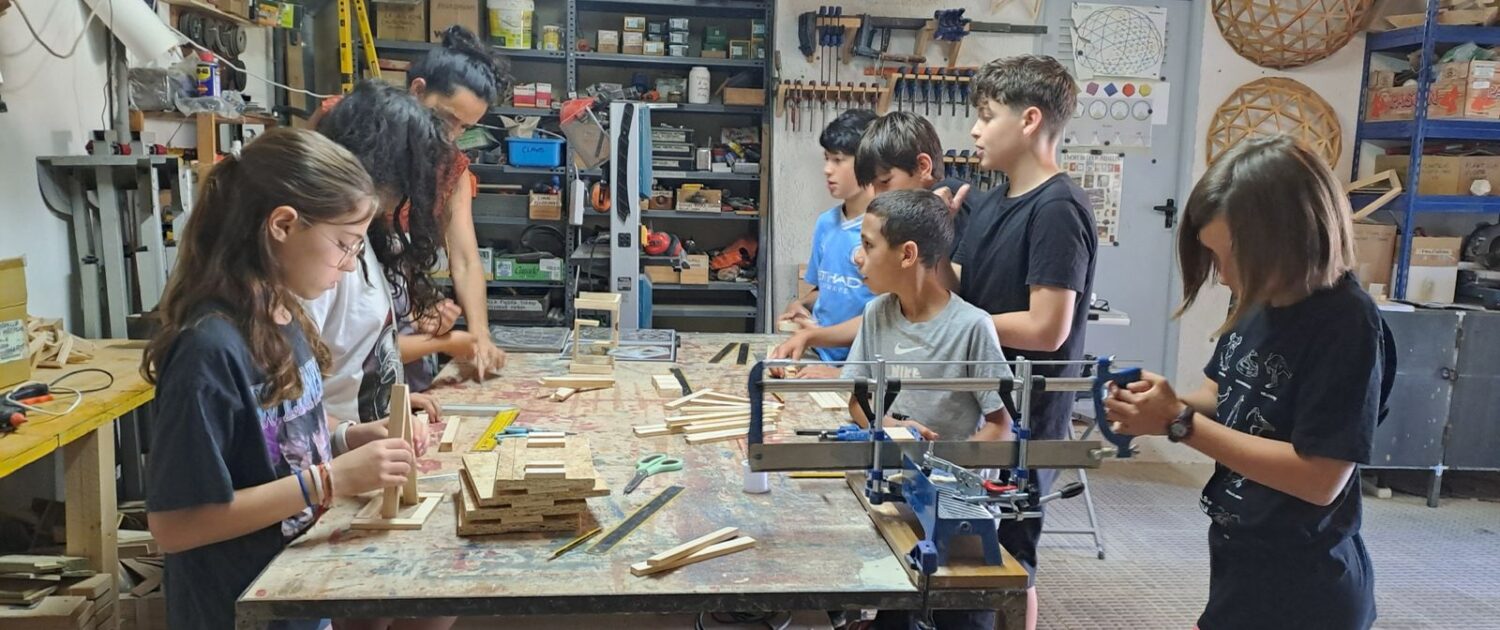 talleres de tensegridad con MIDOMO kids