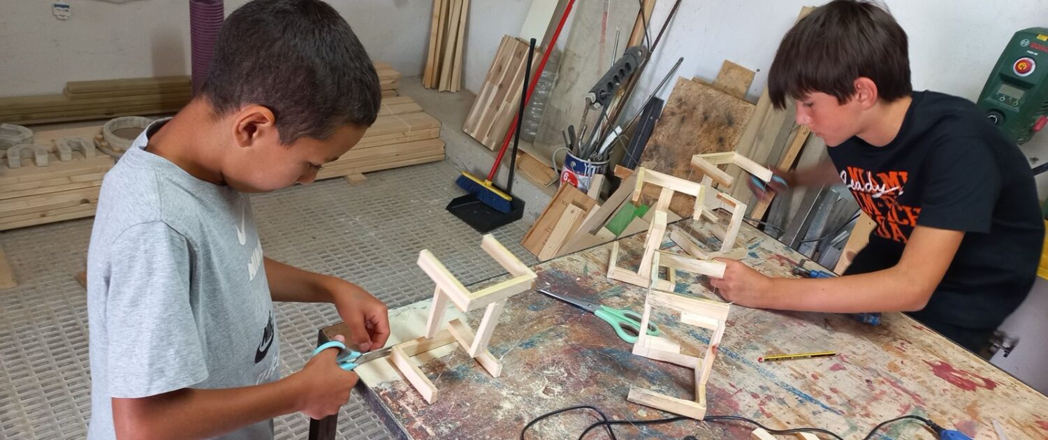 talleres de tensegridad con MIDOMO kids