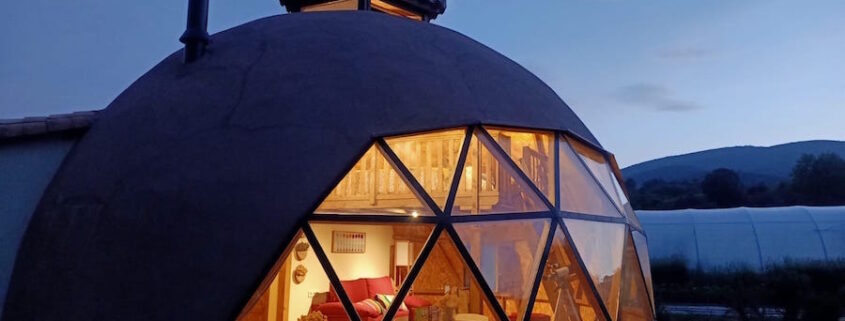 domo de noche MIDOMO en Escuela Verde de Biel Zaragoza