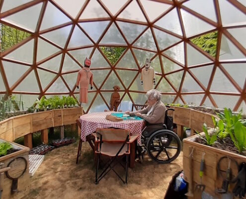 domo invernadero de madera